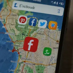 Czy Facebook nie działa? Co zrobić by nie stracić kontaktu? Rady