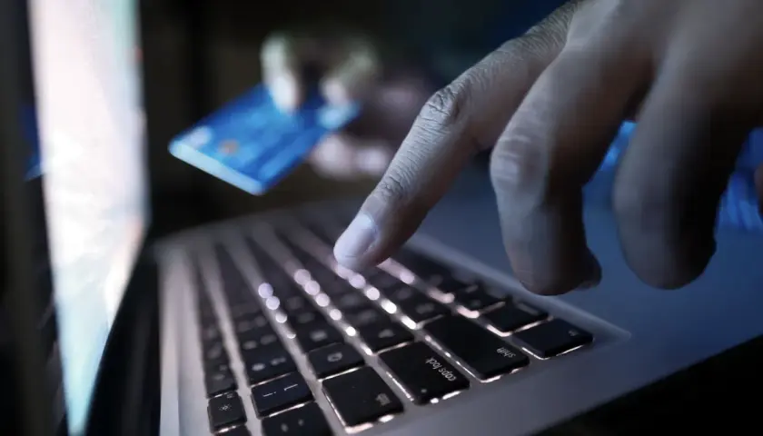 Czy pieniądz elektroniczny jest naprawdę bezpieczny?